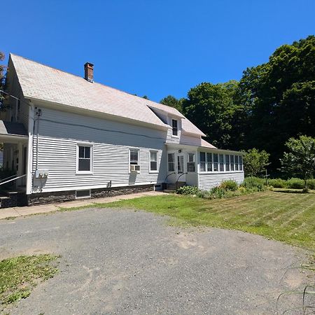 Blooming Inn Shelburne Falls Exterior foto